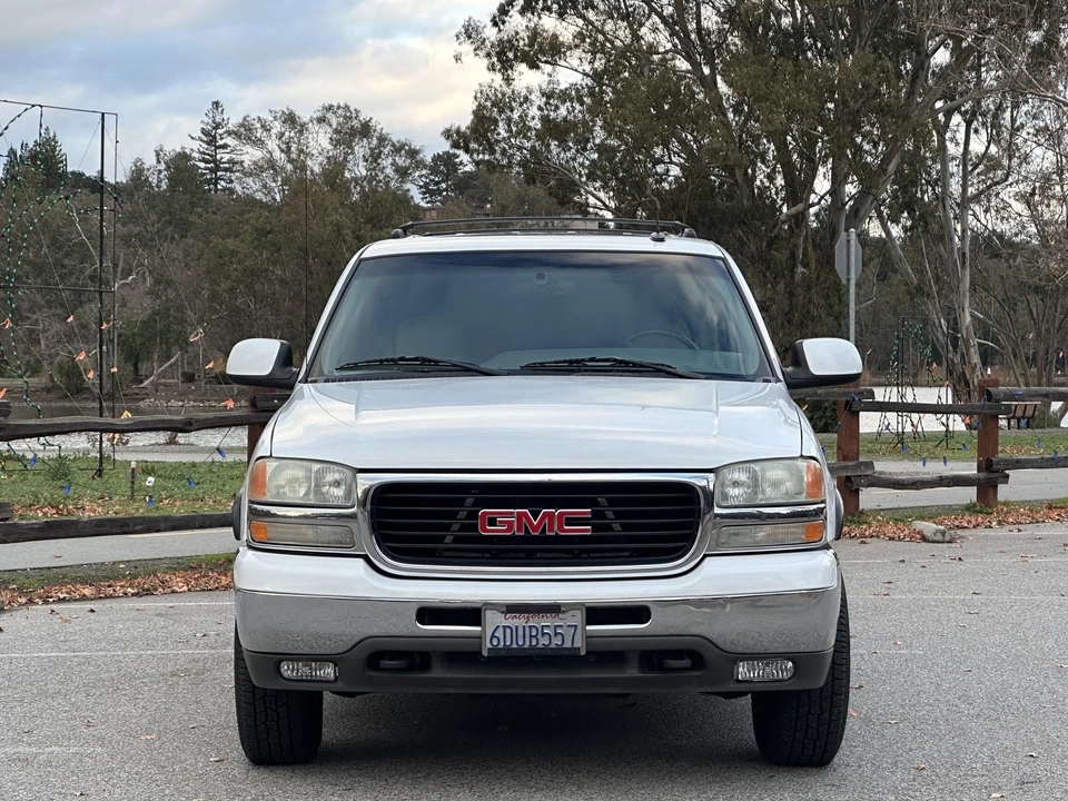 2002 GMC Yukon 2nd Gen - Image 9 of 31