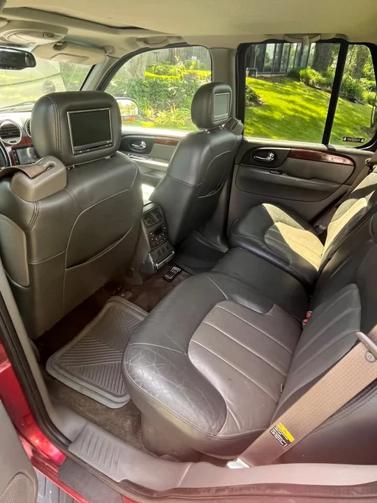 2002 GMC Envoy - Image 5 of 17