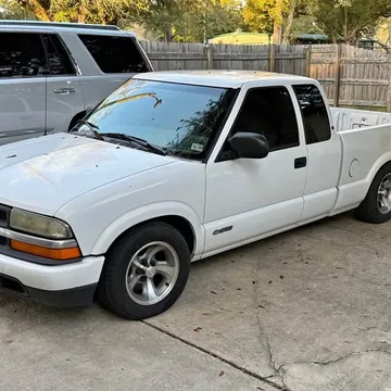 2002 GMC S10