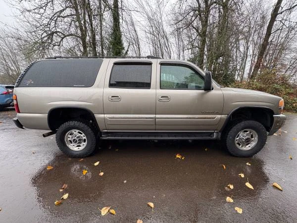 2002 GMC Yukon 2nd Gen - Image 5 of 13