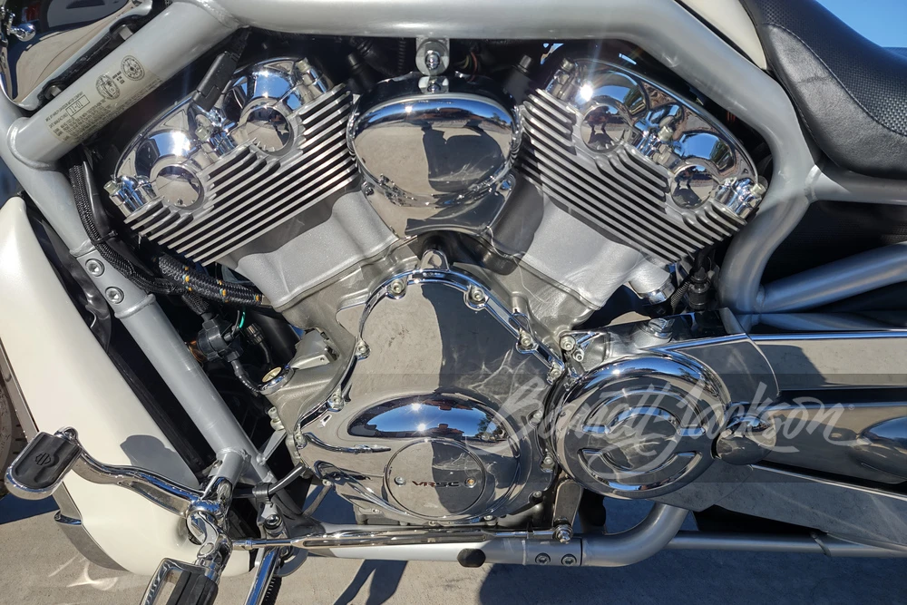 2002 Harley-Davidson V-Rod - Image 2 of 25
