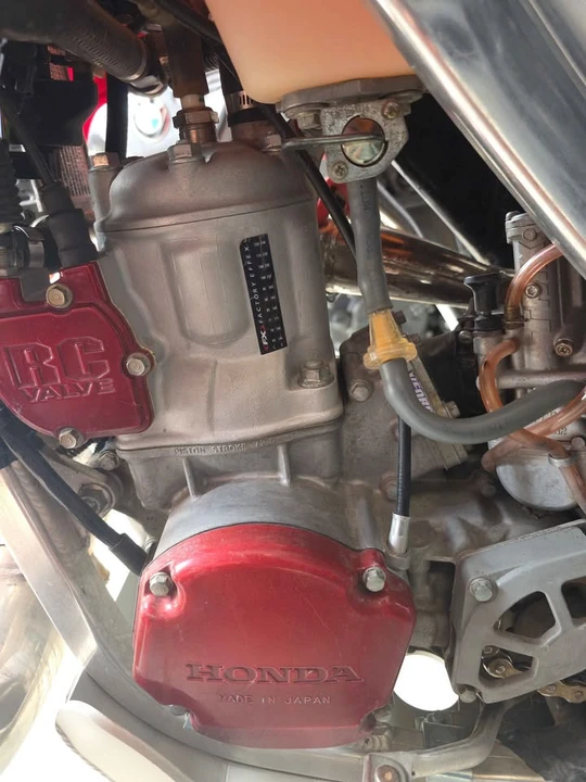 2002 Honda CR - Image 5 of 7
