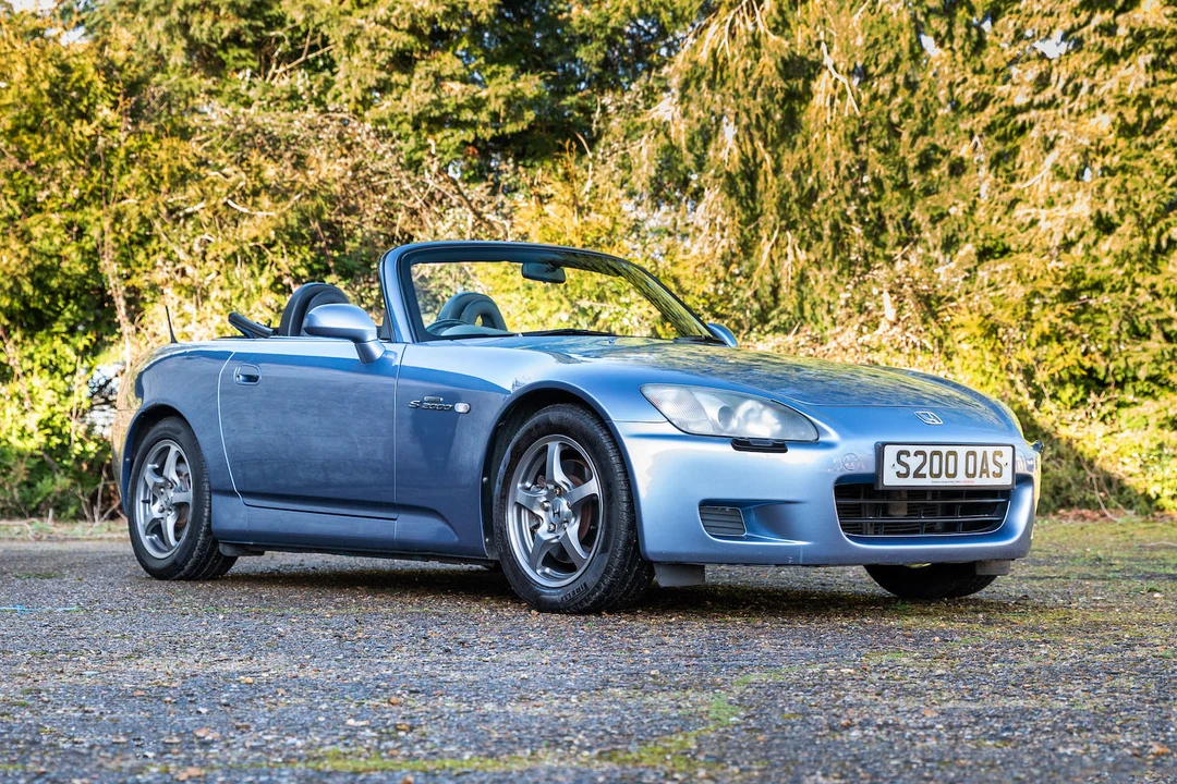 2002 Honda AP1 S2000 - Image 2 of 31