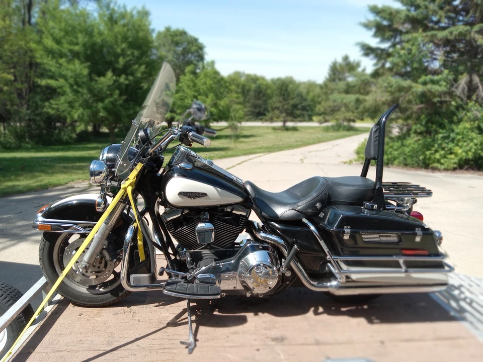 2002 Harley-Davidson Touring Twin Cam - Image 6 of 12
