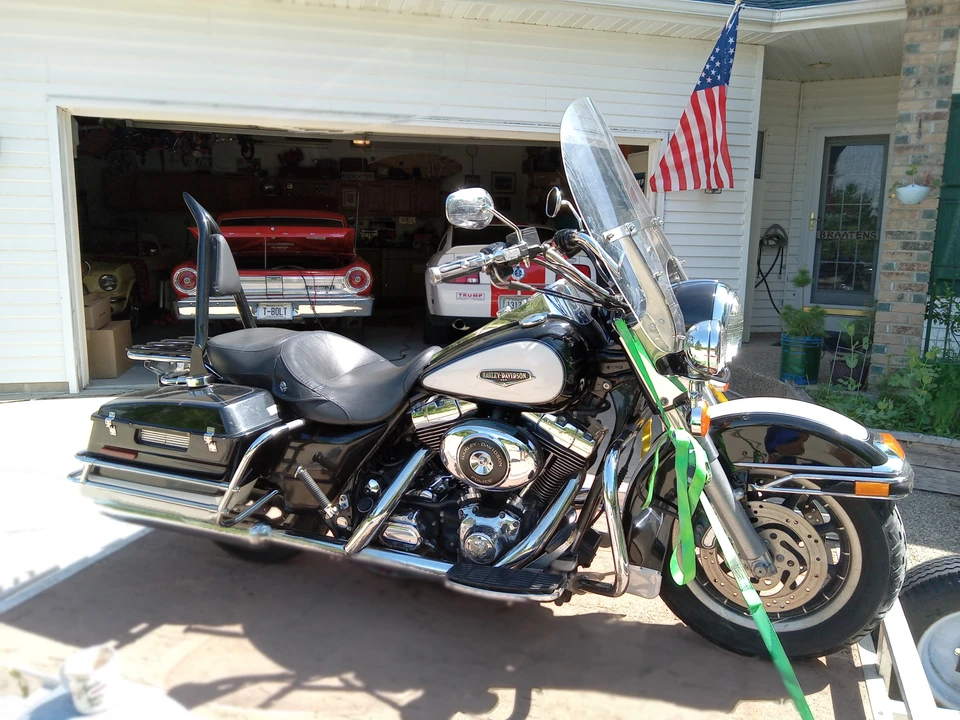 2002 Harley-Davidson Touring Twin Cam - Image 2 of 12