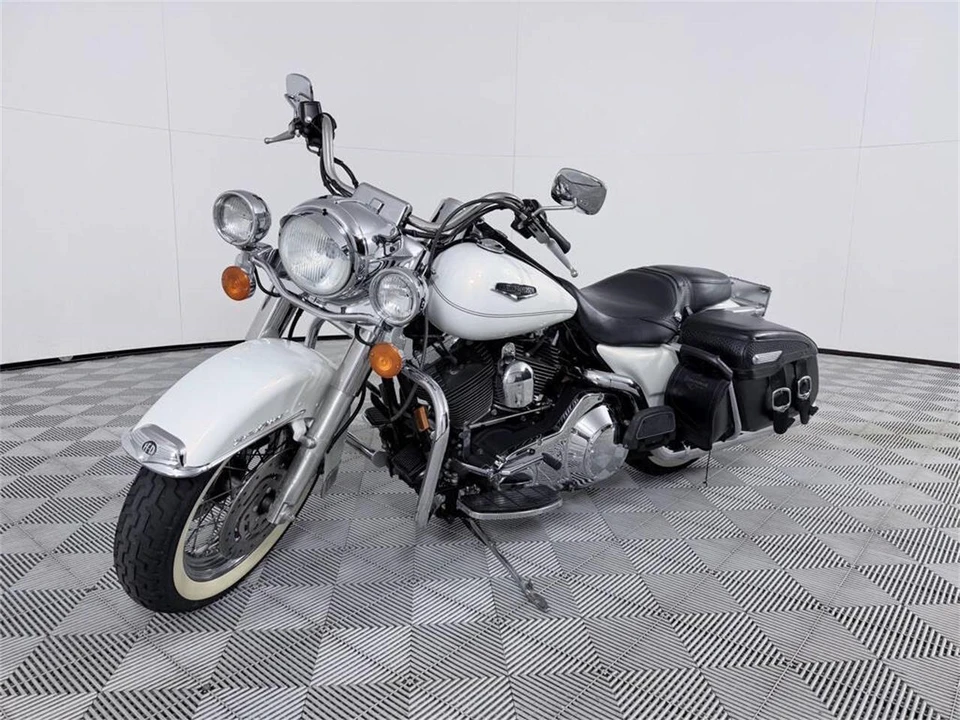 2002 Harley-Davidson Touring Twin Cam - Image 3 of 14