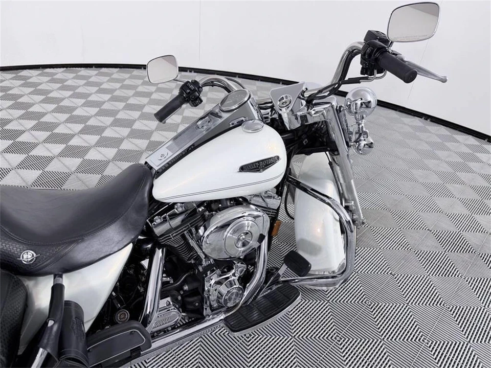 2002 Harley-Davidson Touring Twin Cam - Image 11 of 14