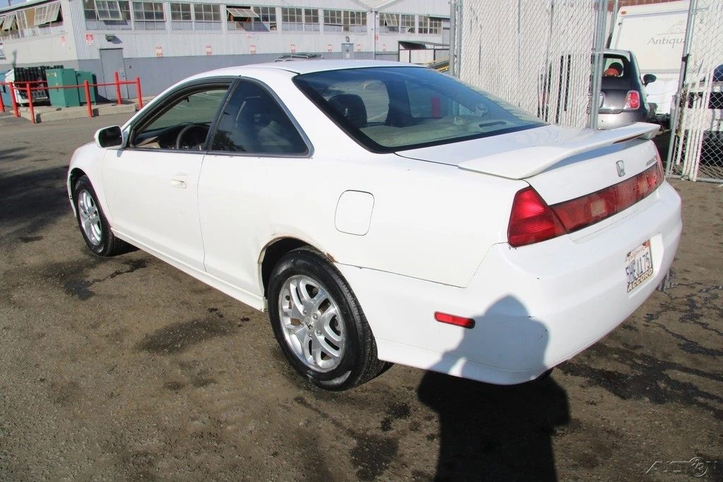 2002 Honda Accord 6th Gen - Image 4 of 21