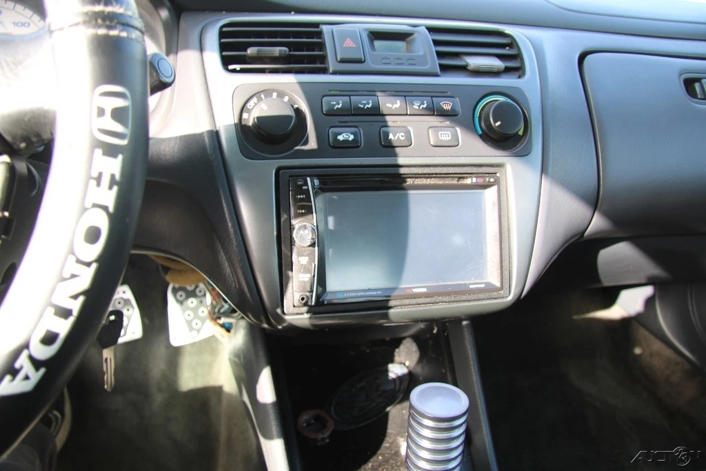 2002 Honda Accord 6th Gen - Image 16 of 21