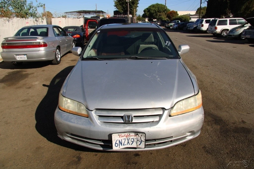 2002 Honda Accord 6th Gen - Image 9 of 21