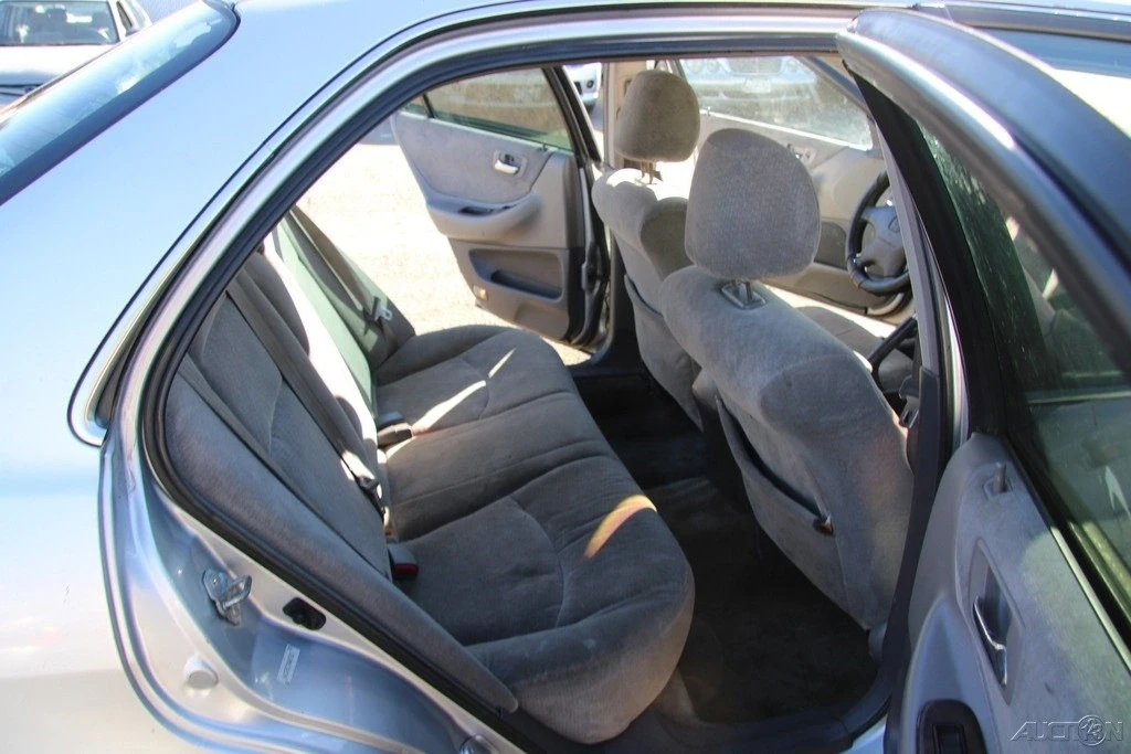 2002 Honda Accord 6th Gen - Image 17 of 21