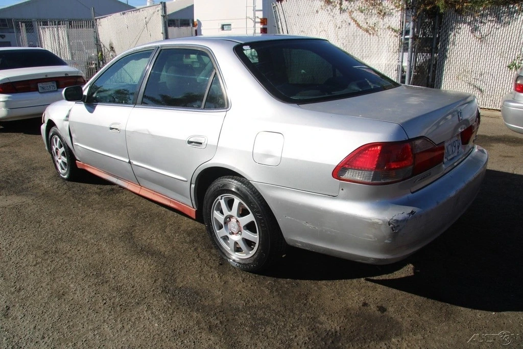 2002 Honda Accord 6th Gen - Image 4 of 21