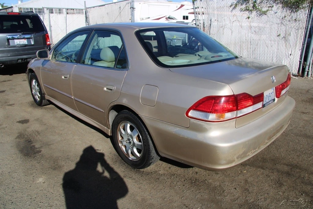 2002 Honda Accord 6th Gen - Image 5 of 21