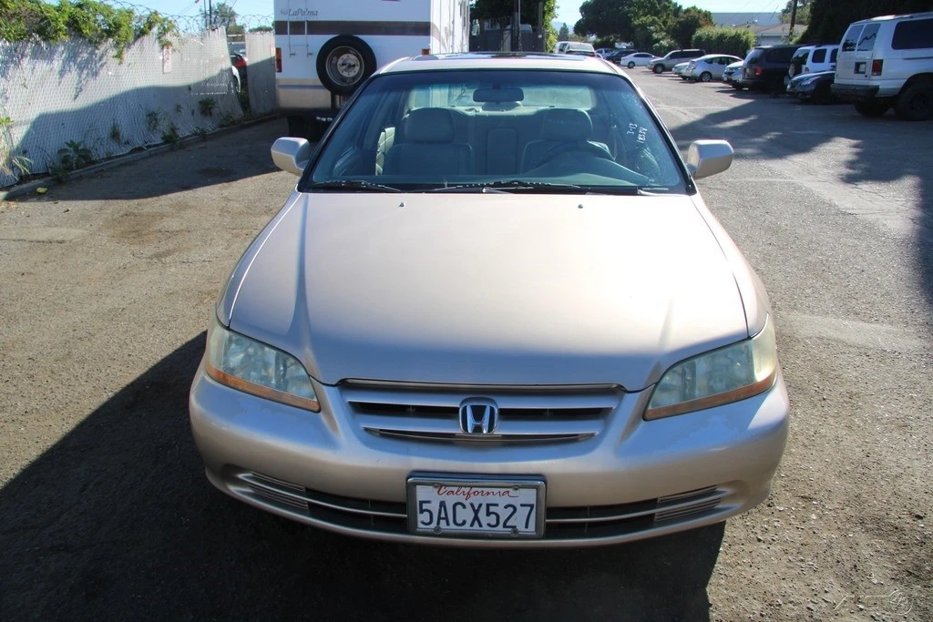 2002 Honda Accord 6th Gen - Image 11 of 21