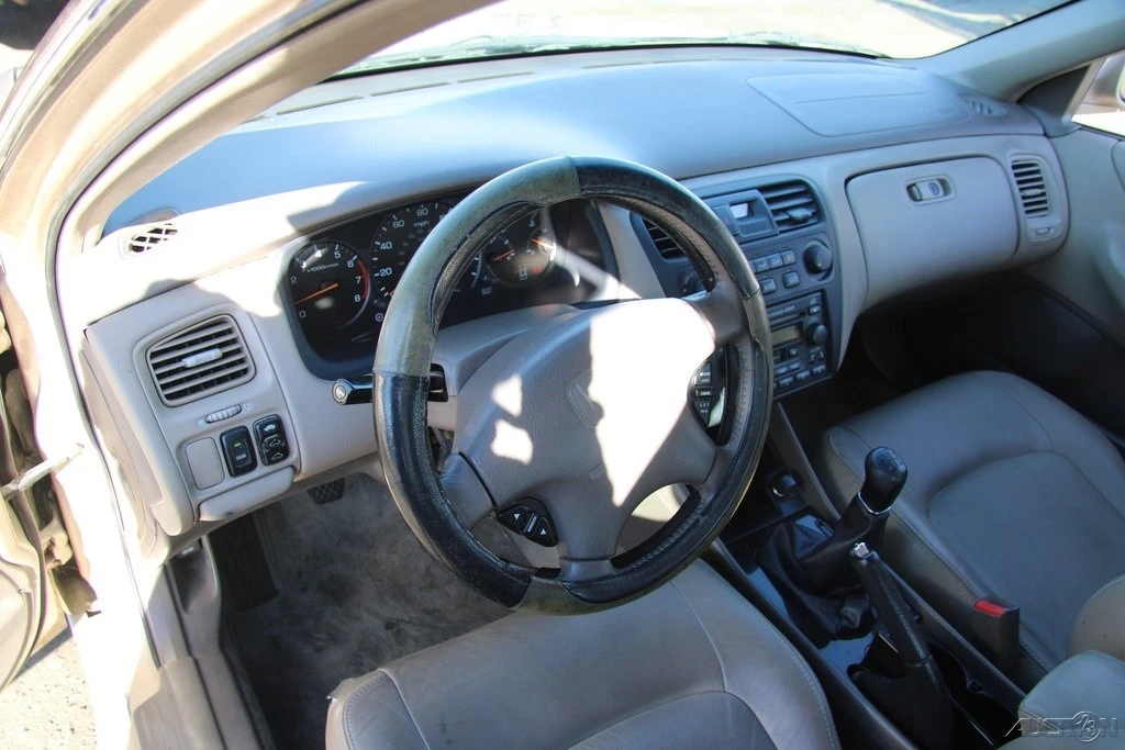 2002 Honda Accord 6th Gen - Image 16 of 21