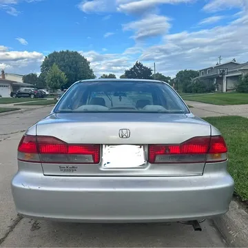 2002 Honda Accord DX Sedan