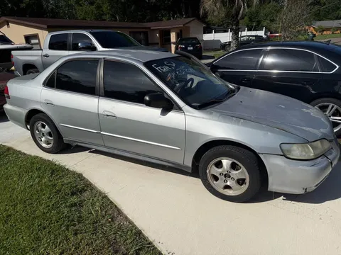 2002 Honda Accord 6th Gen - Image 3 of 6