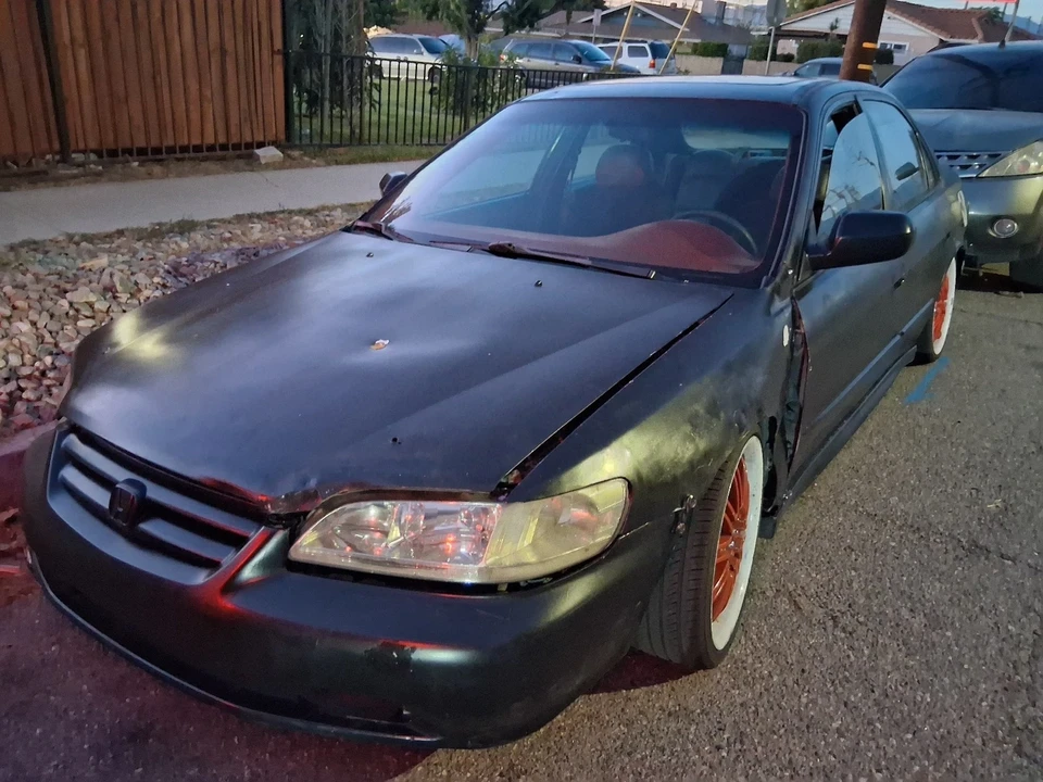 2002 Honda Accord 6th Gen - Image 2 of 5