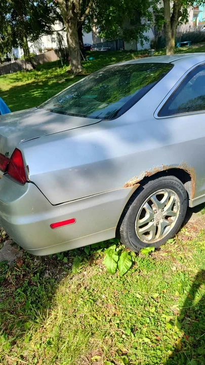 2002 Honda Accord 6th Gen - Image 7 of 9
