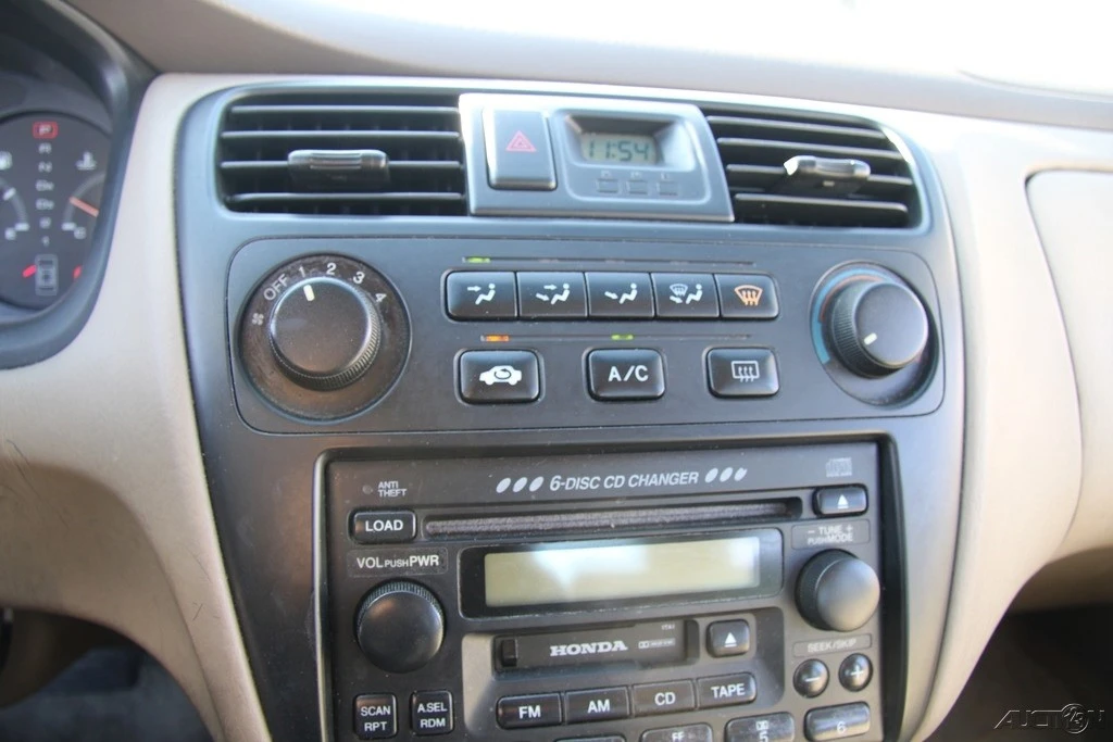 2002 Honda Accord 6th Gen - Image 16 of 21