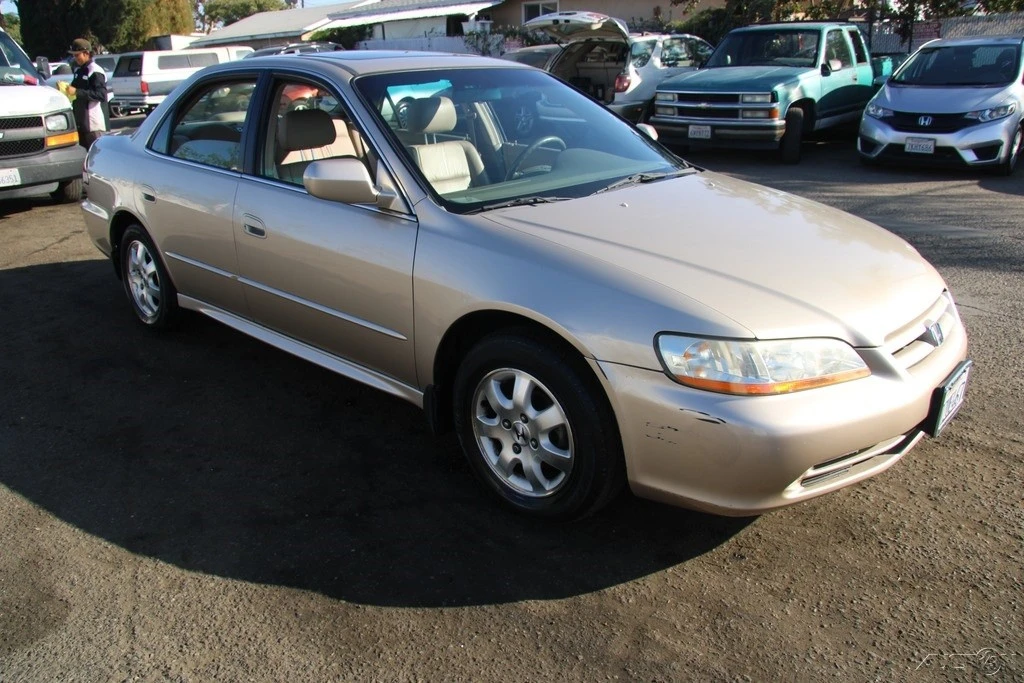 2002 Honda Accord 6th Gen - Image 2 of 21