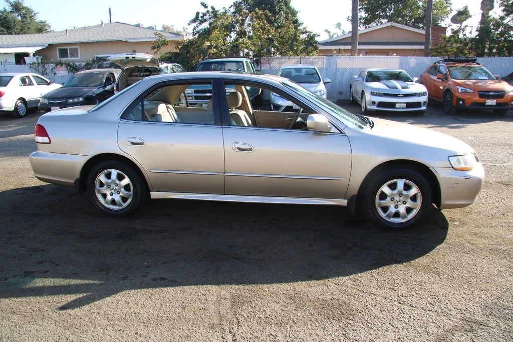2002 Honda Accord 6th Gen - Image 3 of 21