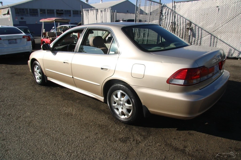 2002 Honda Accord 6th Gen - Image 6 of 21