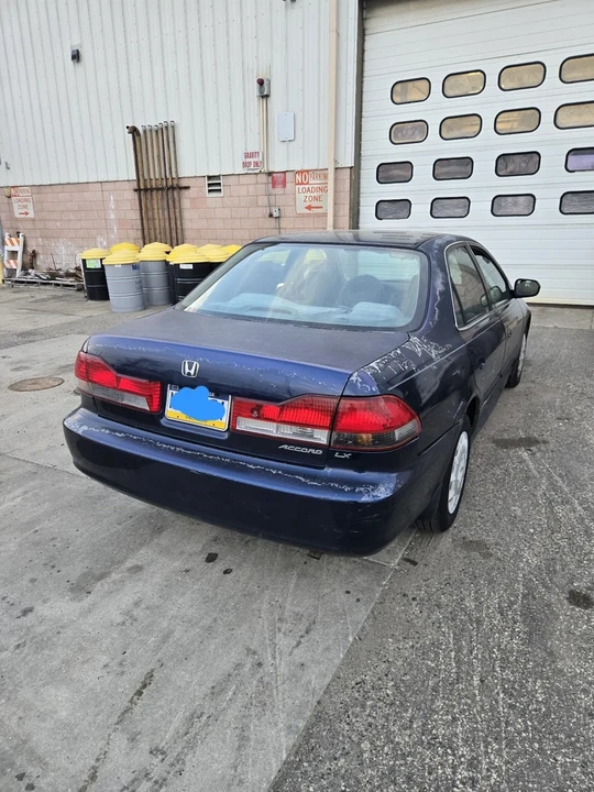 2002 Honda Accord 6th Gen - Image 5 of 11