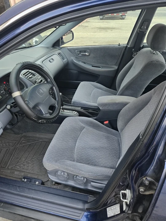 2002 Honda Accord 6th Gen - Image 9 of 11