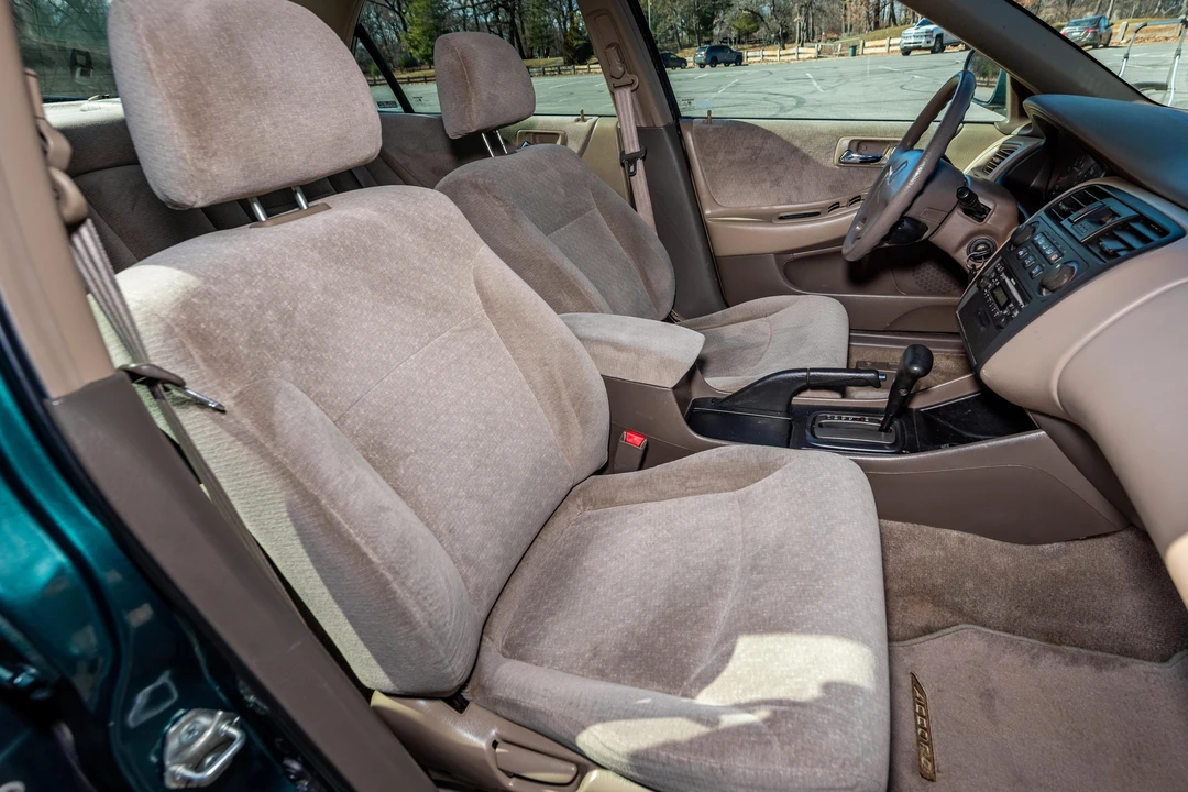 2002 Honda Accord 6th Gen - Image 19 of 31