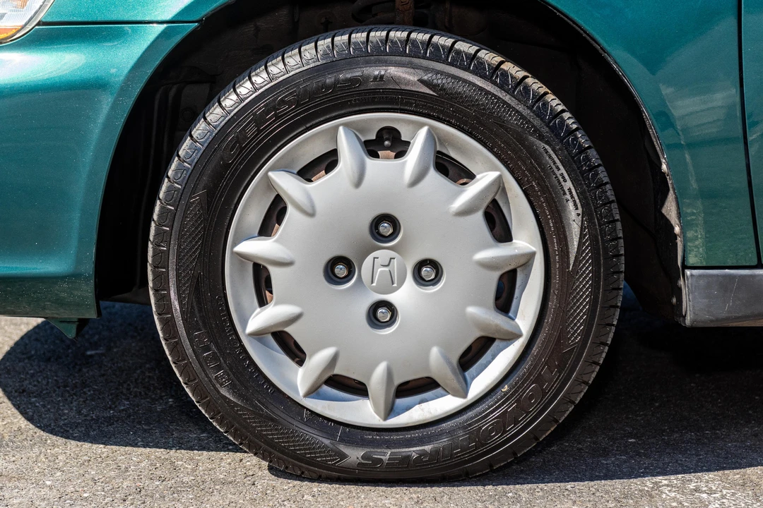 2002 Honda Accord 6th Gen - Image 9 of 31