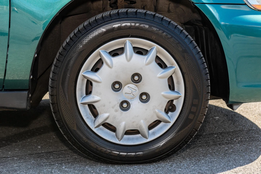 2002 Honda Accord 6th Gen - Image 12 of 31