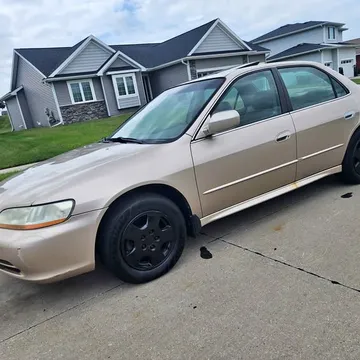 2002 Honda Accord LX Sedan 4D