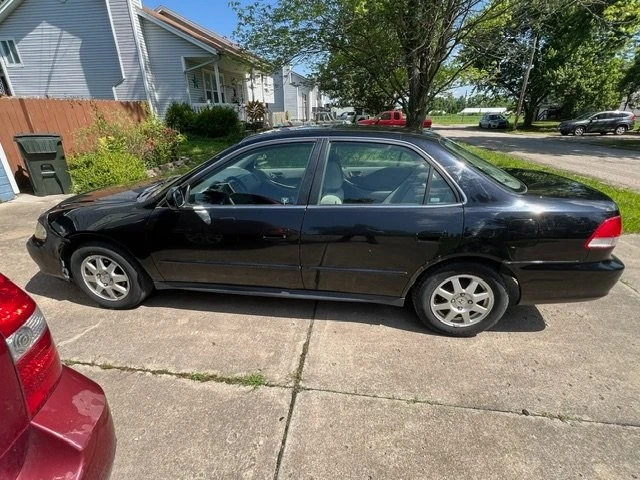 2002 Honda Accord 6th Gen - Image 4 of 18