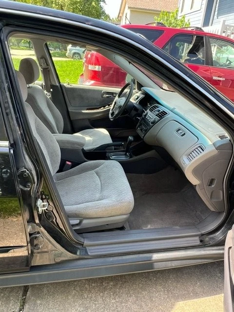 2002 Honda Accord 6th Gen - Image 13 of 18