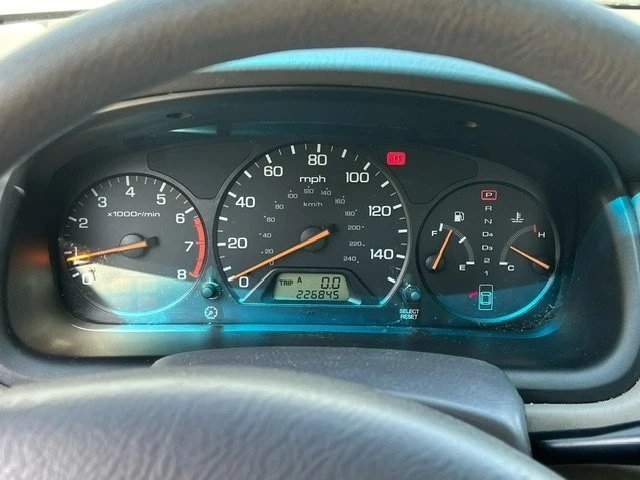 2002 Honda Accord 6th Gen - Image 10 of 18