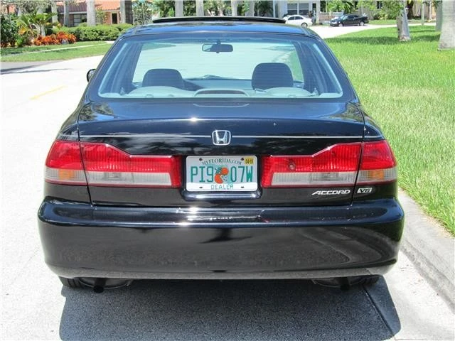 2002 Honda Accord 6th Gen - Image 4 of 12