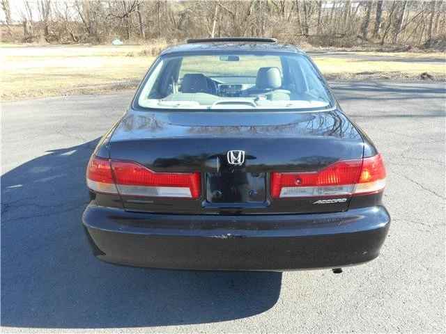 2002 Honda Accord 6th Gen - Image 5 of 12