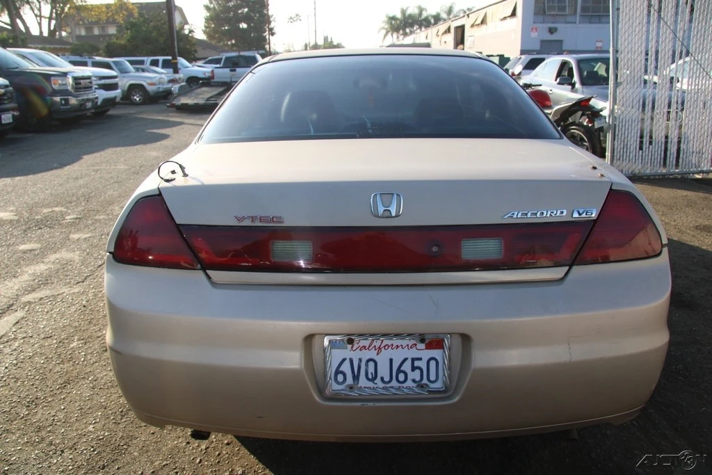 2002 Honda Accord 6th Gen - Image 7 of 21