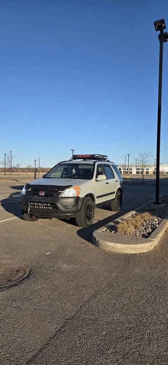 2002 Honda CR-V 2nd Gen - Image 17 of 21