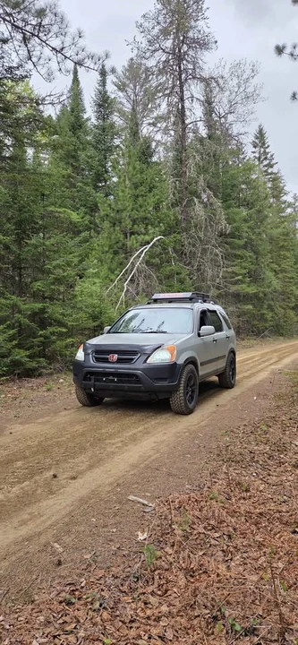 2002 Honda CR-V 2nd Gen - Image 6 of 21