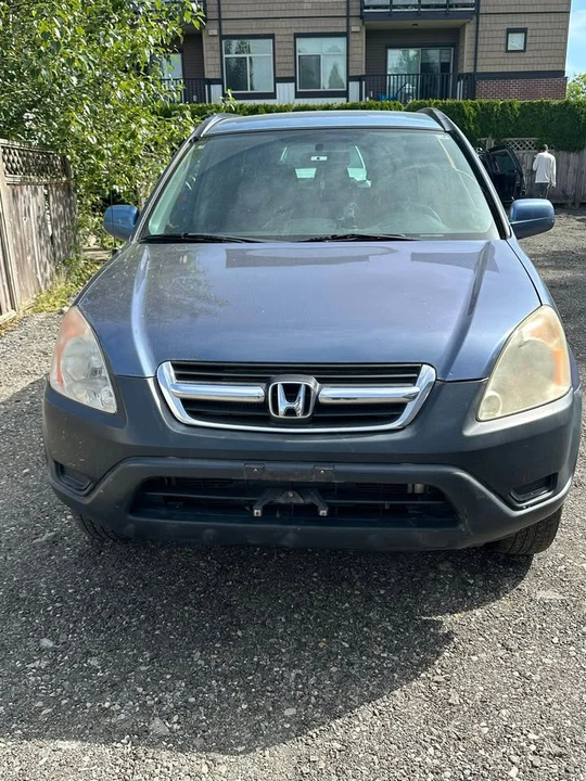 2002 Honda CR-V 2nd Gen - Image 3 of 9