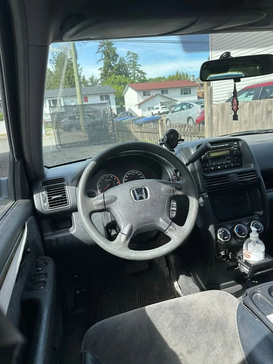 2002 Honda CR-V 2nd Gen - Image 8 of 9