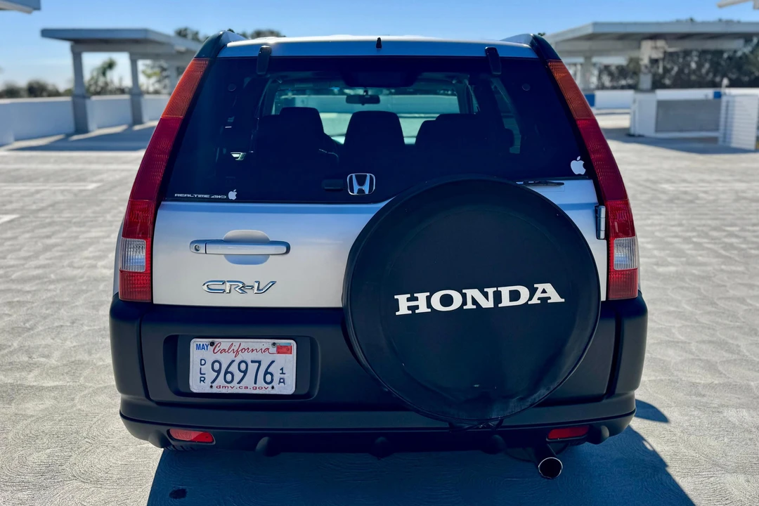 2002 Honda CR-V 2nd Gen - Image 5 of 31