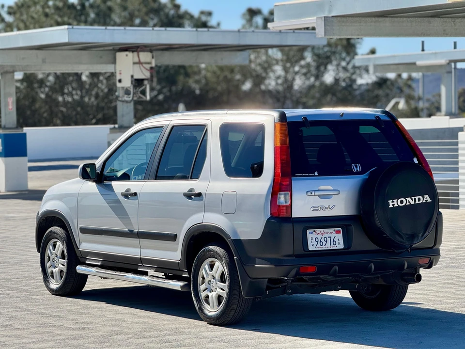 2002 Honda CR-V 2nd Gen - Image 14 of 31