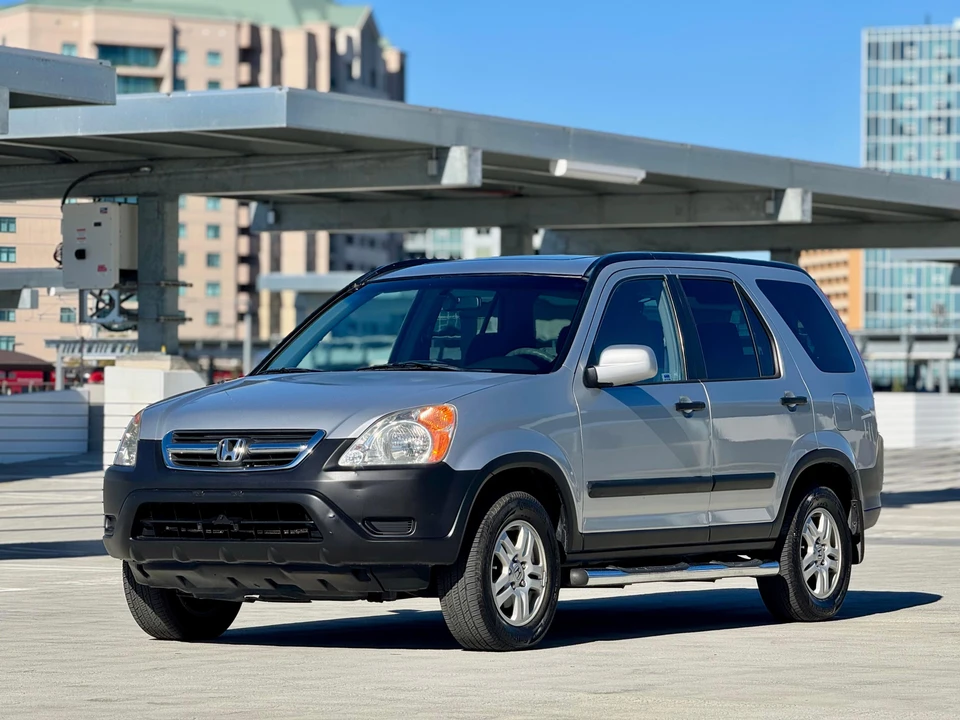 2002 Honda CR-V 2nd Gen - Image 10 of 31