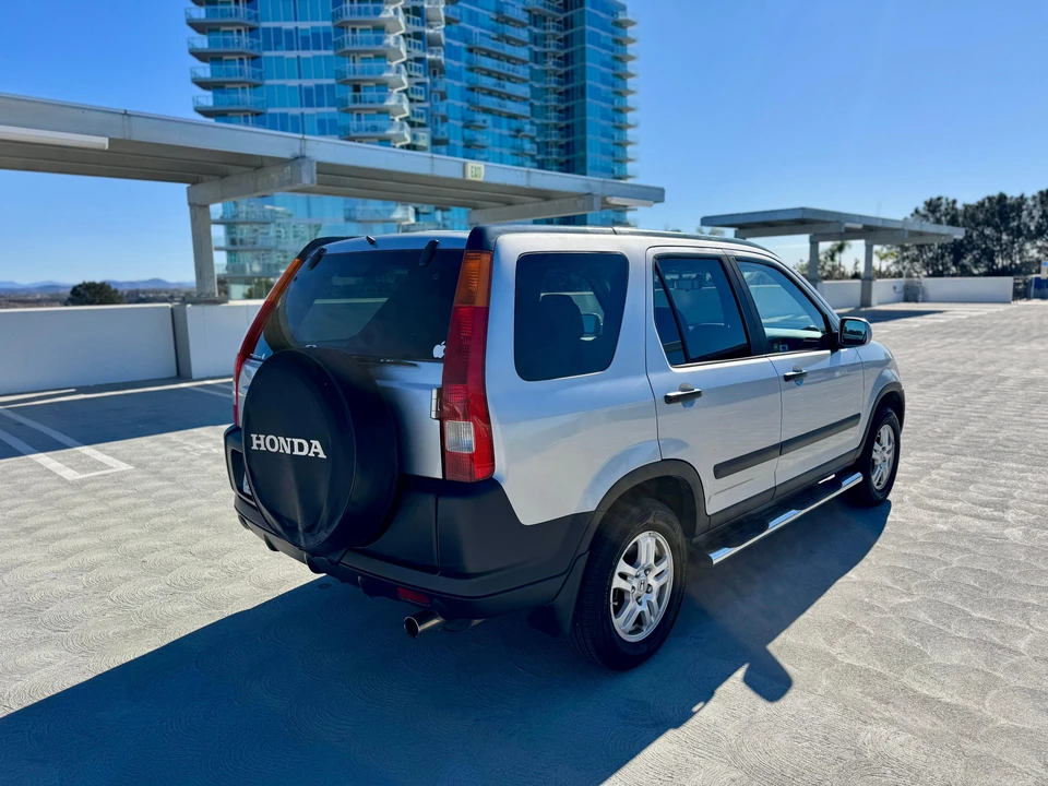 2002 Honda CR-V 2nd Gen - Image 17 of 31