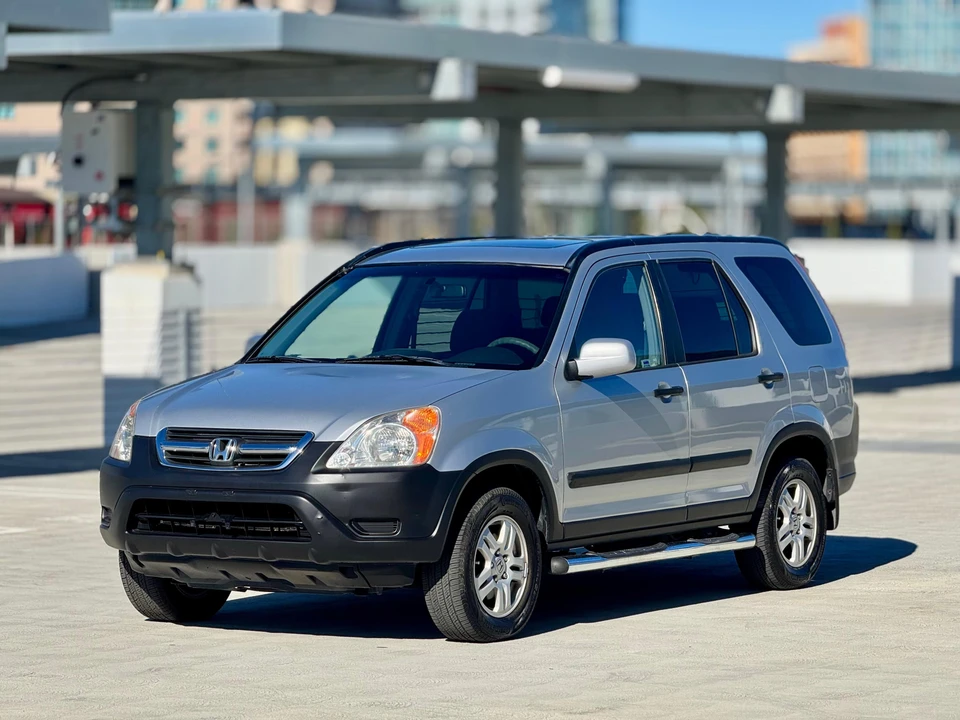2002 Honda CR-V 2nd Gen - Image 11 of 31