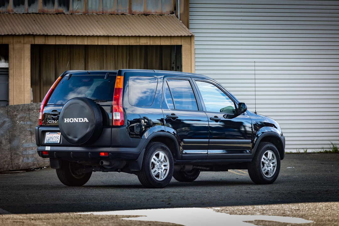 2002 Honda CR-V 2nd Gen - Image 16 of 31