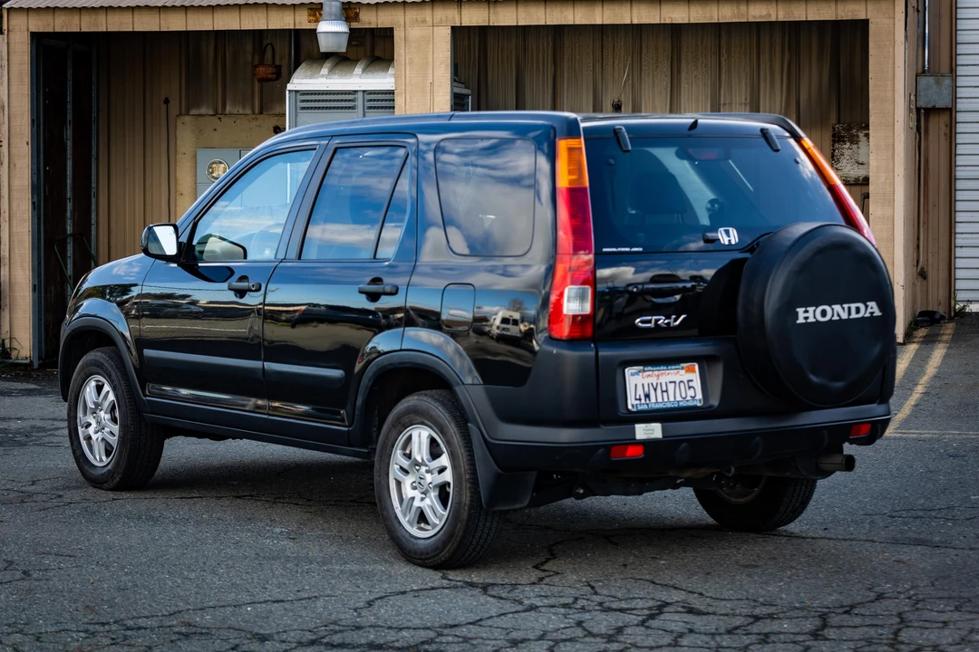 2002 Honda CR-V 2nd Gen - Image 12 of 31